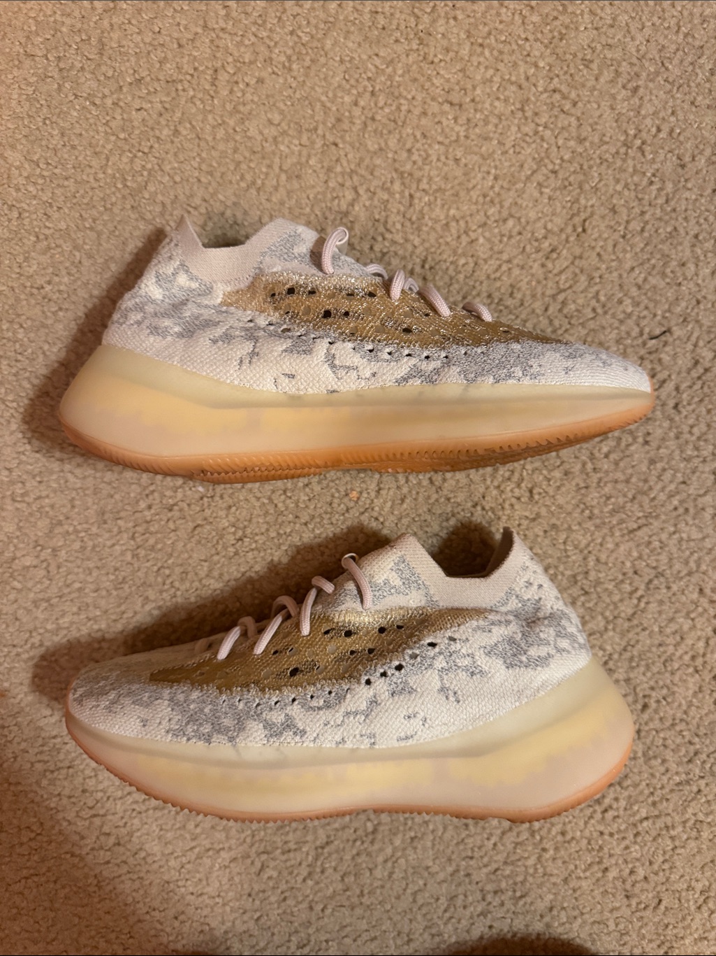 Yeezy Boost-Style Neutral White And Gold Sneakers